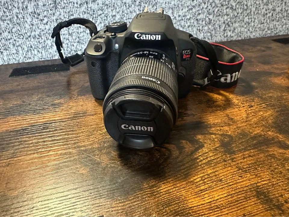 Canon EOS Rebel T5i 18MP DSLR Camera Black w/ EF-S 18-55mm Lens - photo 2