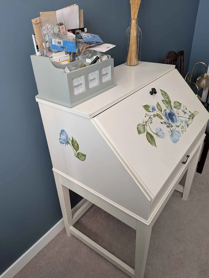 Secretary Desk - photo 2