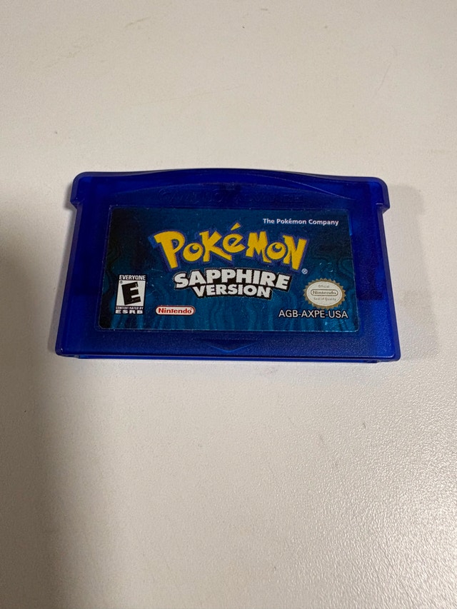 Pokemon Sapphire (GBA)