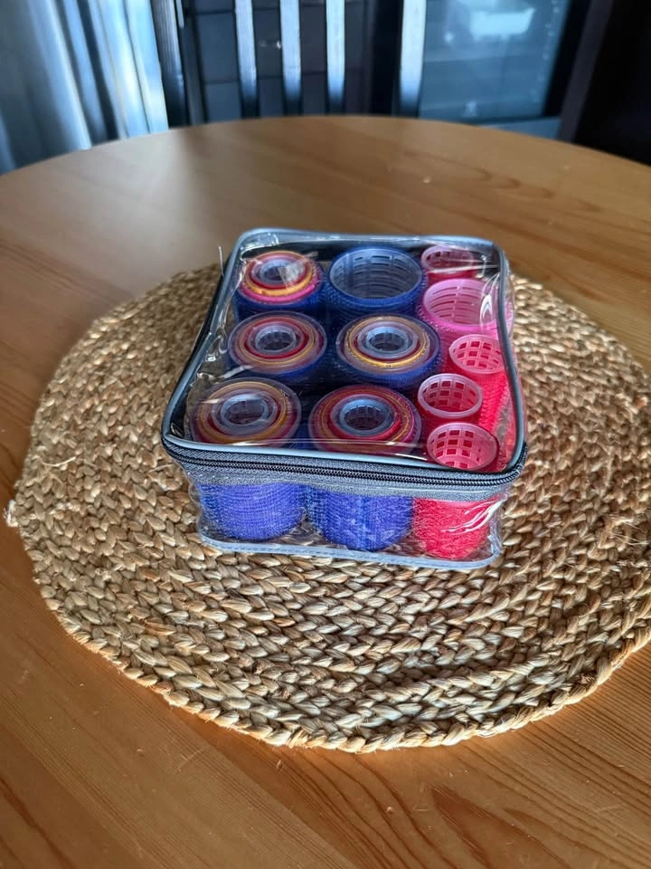 Velcro Hair Roller Set with Carrying Case - photo 4