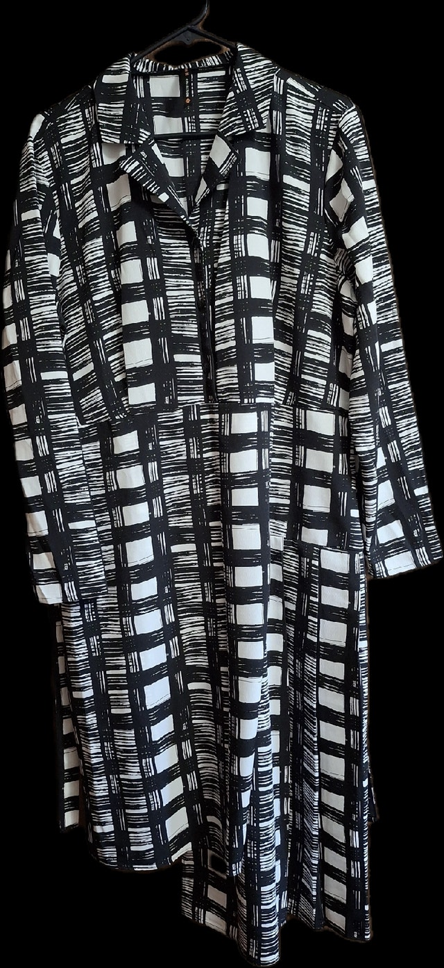 Brand new unused Lori M dress - photo 2