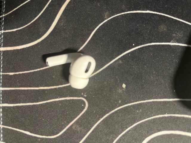 Air pods pro 1 - photo 2