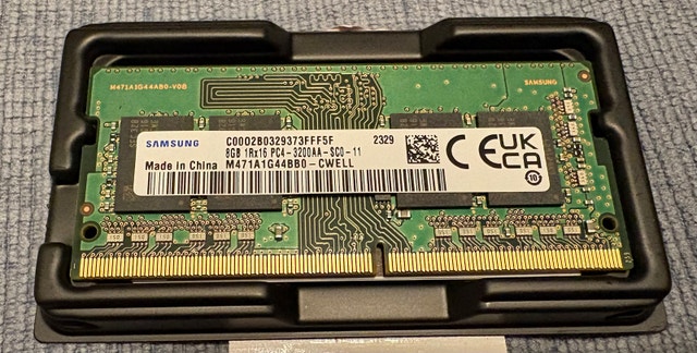 Samsung 8GB DDR4 Laptop RAM M471A1G44BB0