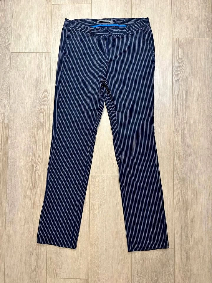 SMARTSET Navy Pinstripe Dress Pants - Size 8