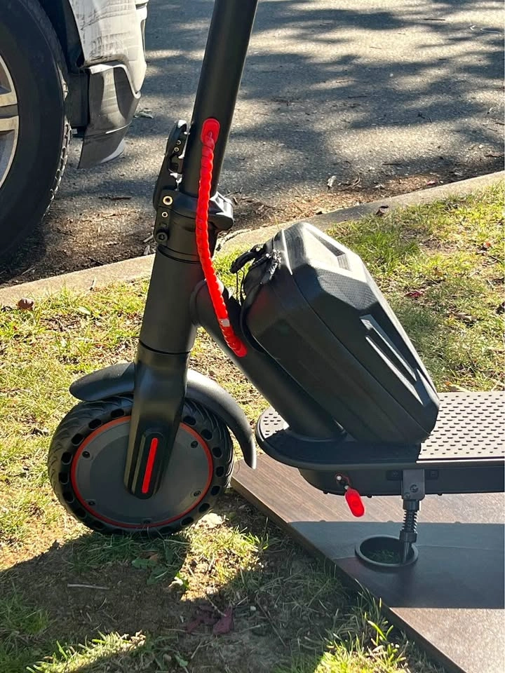 Used E-Scooter: Ratel Cosmo S with Suspension & Folding