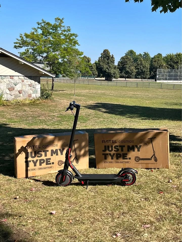 Brand New Ratel Cosmo X E-Scooter 32km/h 350W Foldable