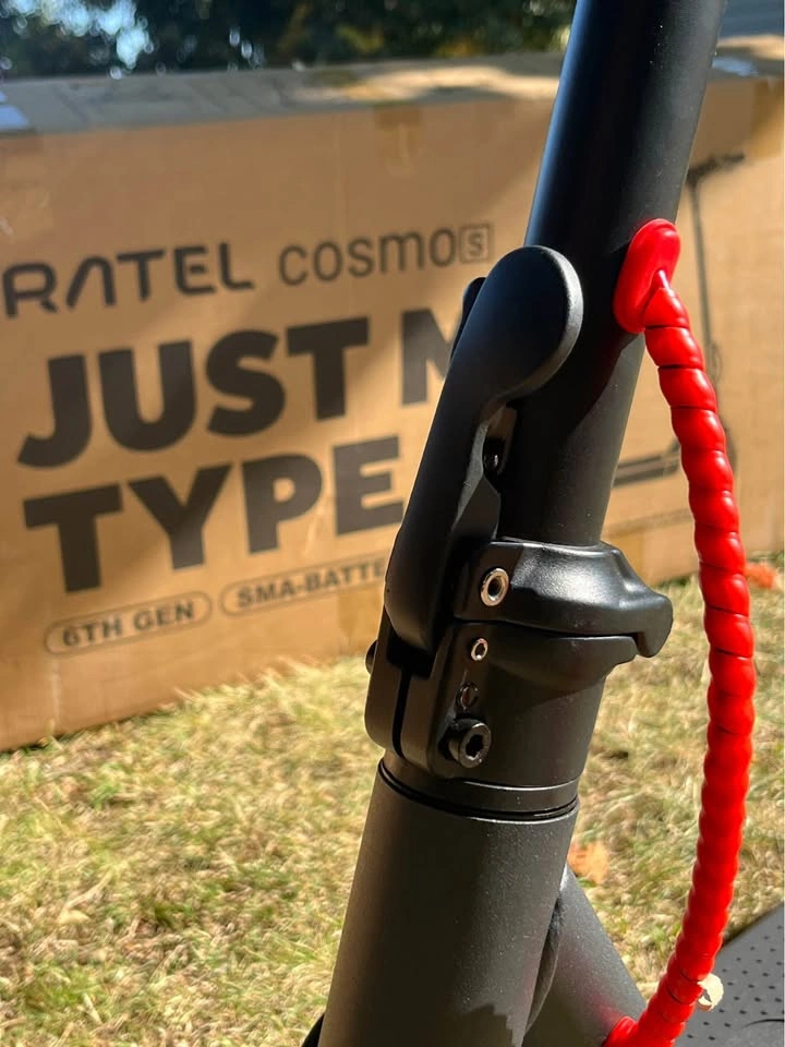 Brand New Ratel Cosmo X E-Scooter 32km/h 350W Foldable - photo 3