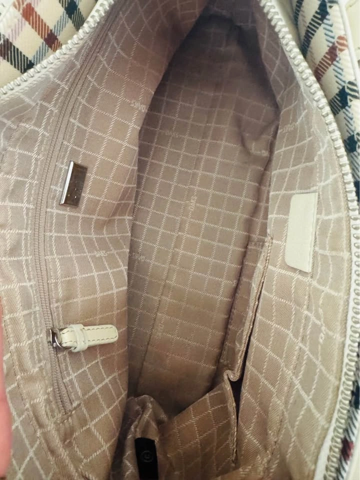 DAKS London Classic Plaid Tote Handbag with Cream Leather Trim - photo 5