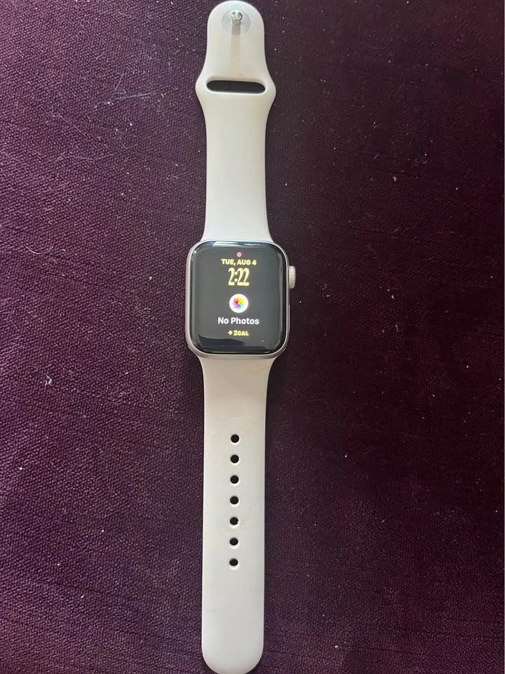 OBO: Apple Watch SE (see info) - photo 3