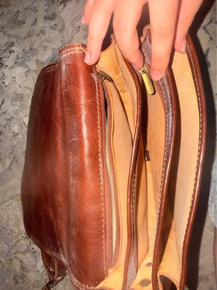 Vera Pelle Made in Italy Brown Leather Crossbody Bag - photo 5
