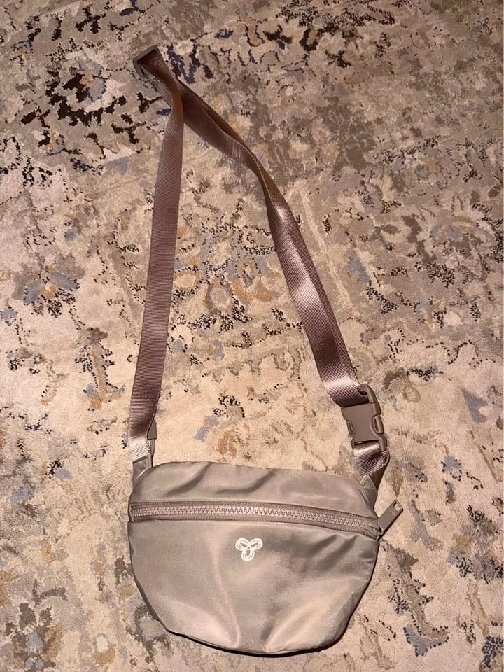 Tna TnAction On-The-Move Bag