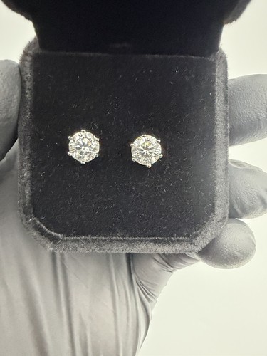 1.00 Ct Round Cut D VVS1 Lab Grown Diamond Stud Earrings - photo 3