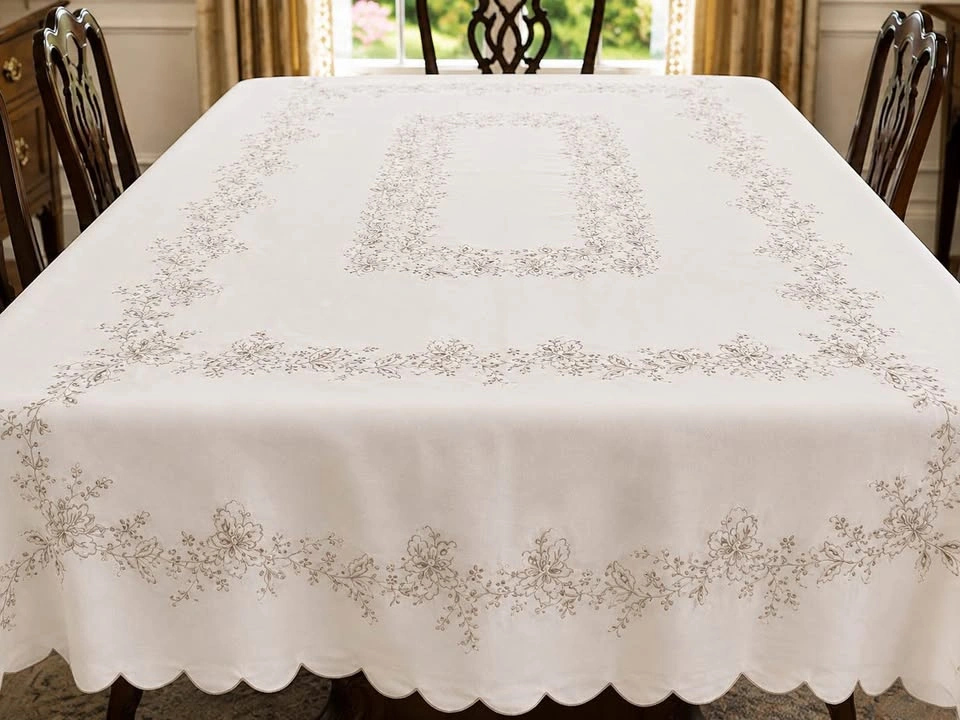 Table Cloth Vintage Linen Rectangular 102” x 64” - photo 2