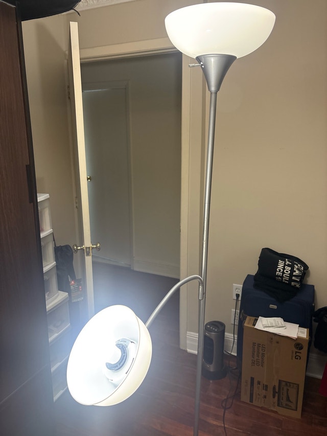 Silver Floor Lamp with Reading Light - photo 4