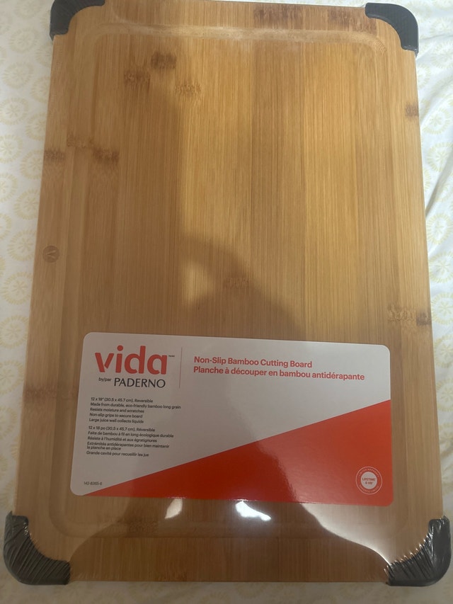 Paderno Vida Non-Slip Bamboo Cutting Board