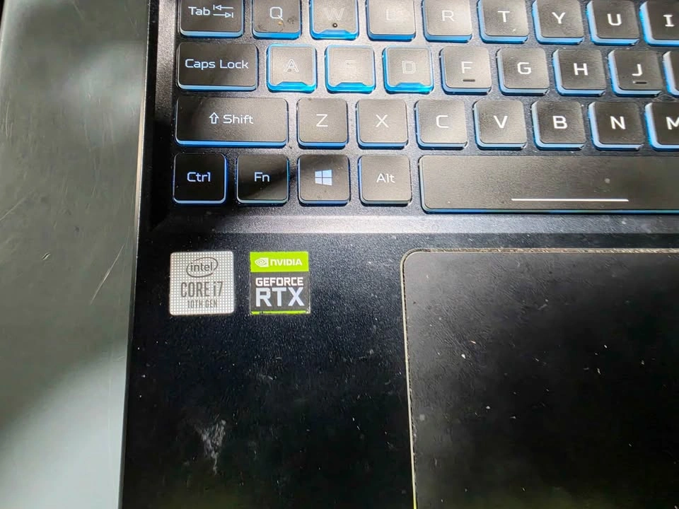 Acer predator laptop - photo 3