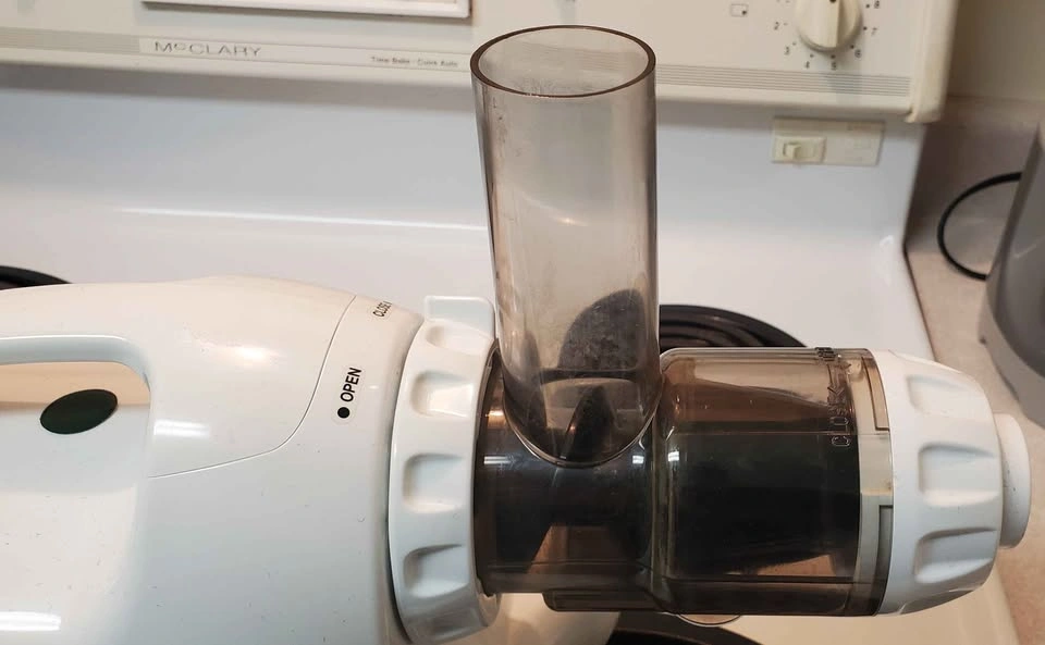Omega Juicer (missing parts) - photo 2