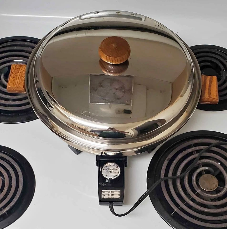 Vintage Sunbeam Model 460 Liquid Core Electric Skillet