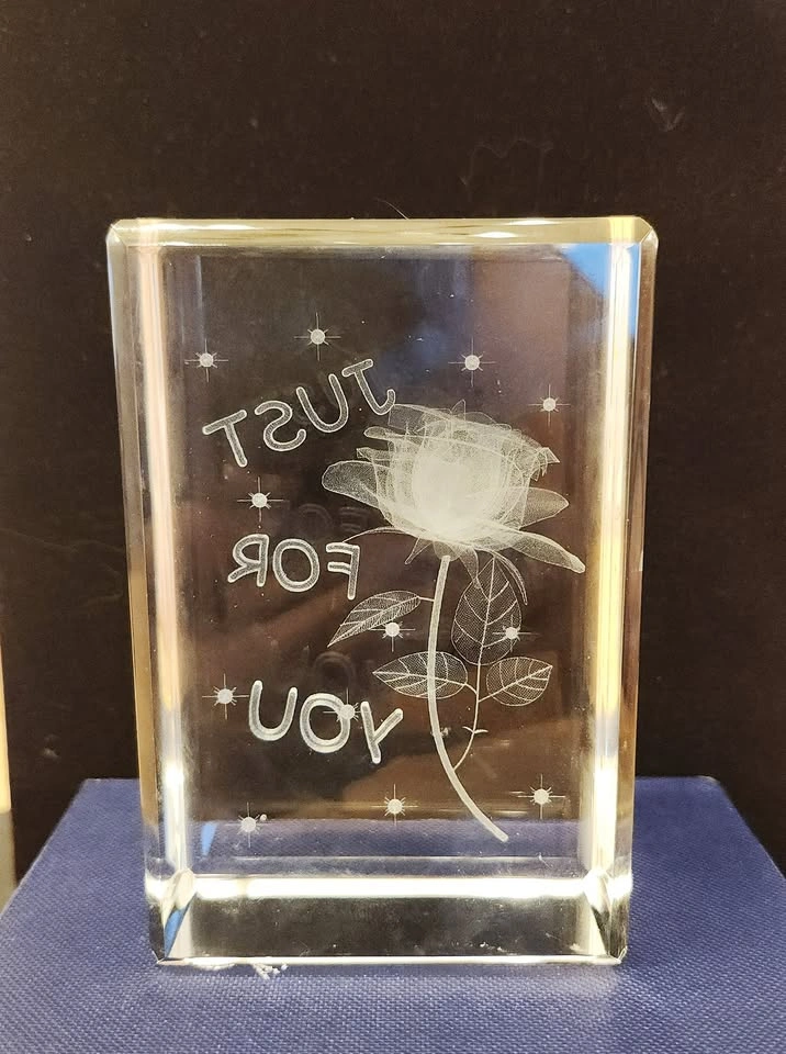 JUST FOR YOU Crystal Block with Case - photo 3