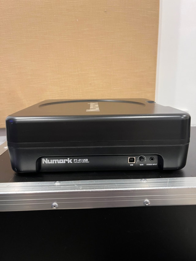 Numark PT-01 USB Vinyl Turntable - photo 3