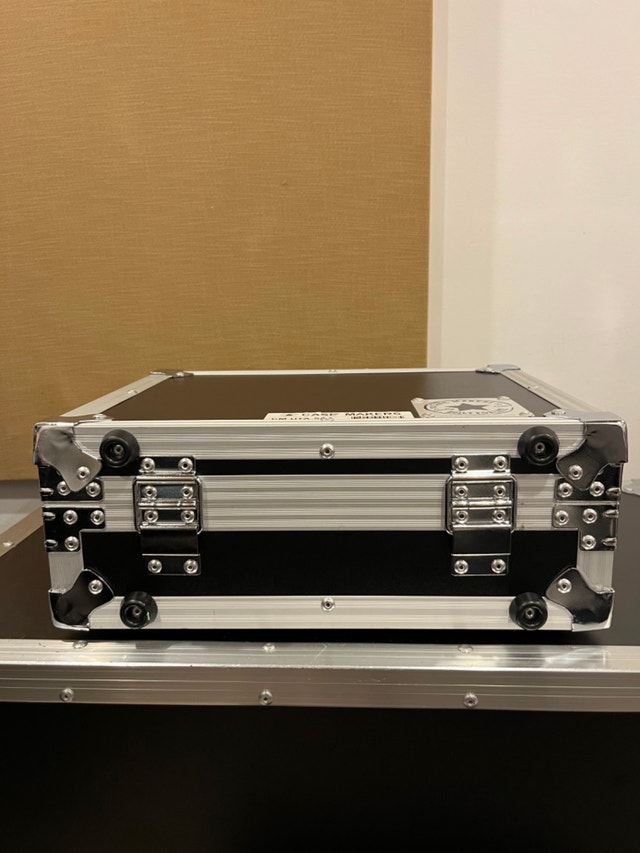 Case Makers Heavy Duty Utility Road Case With Lock And Keys - photo 5
