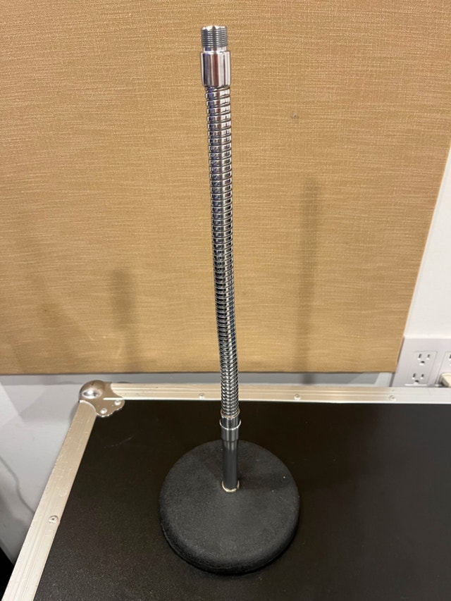 Desktop Gooseneck Microphone Stand - photo 2