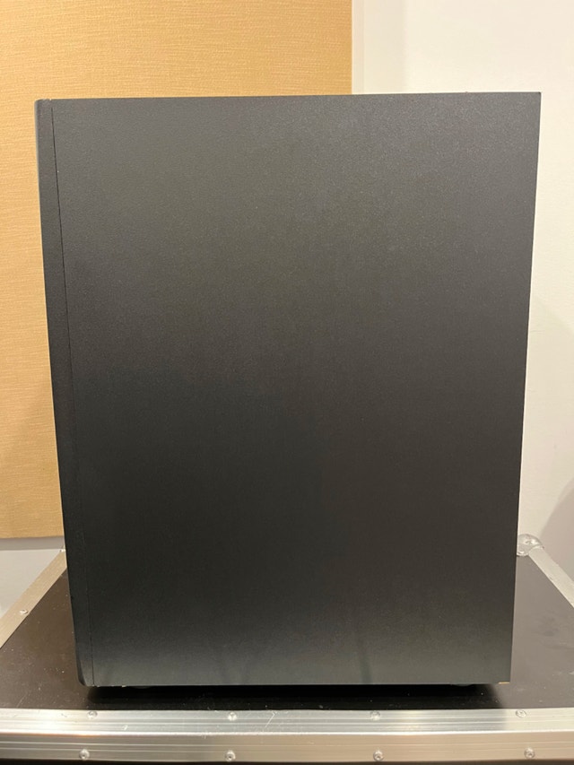 Yorkville YSS1 Active Studio Subwoofer - photo 4
