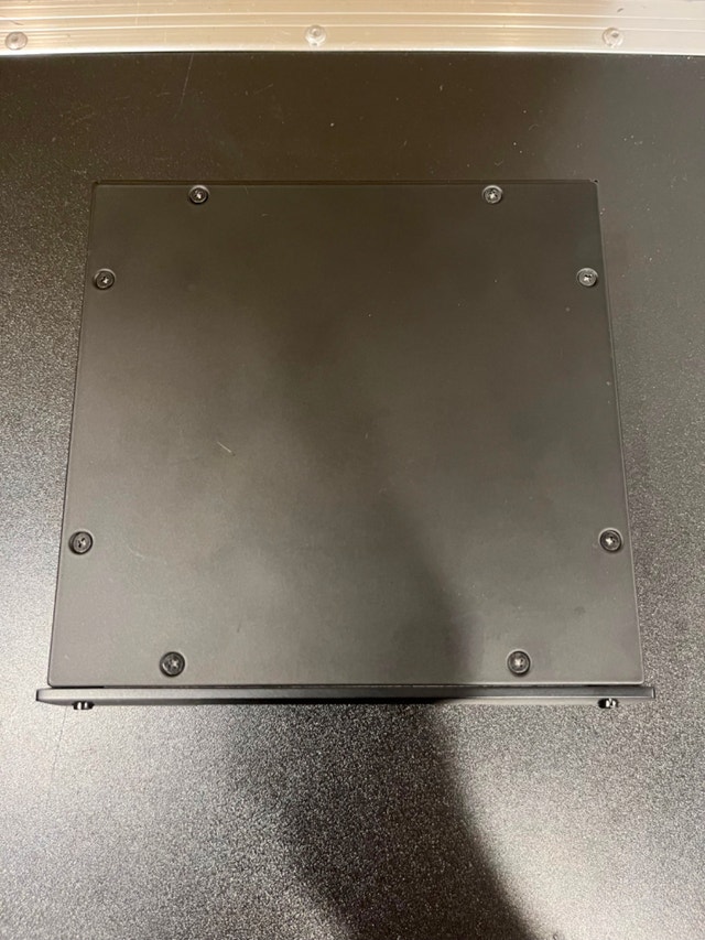 Universal Audio UAD-2 Quad Satellite, Thunderbolt 2 - photo 2