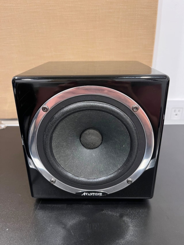 Avantone Active Mixcube