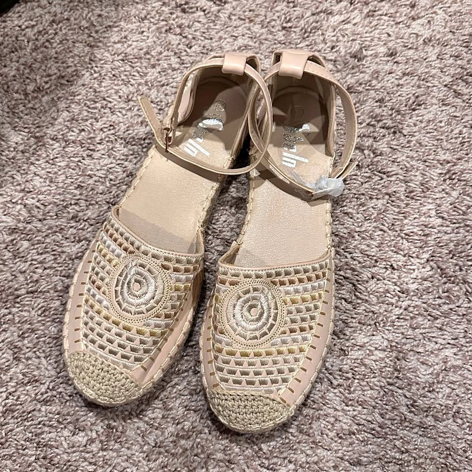 Women's Sandals