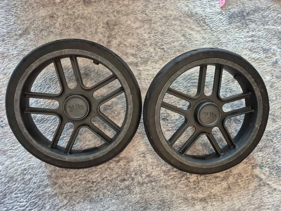 UPPAbaby VISTA V2 Rear Wheels - photo 2