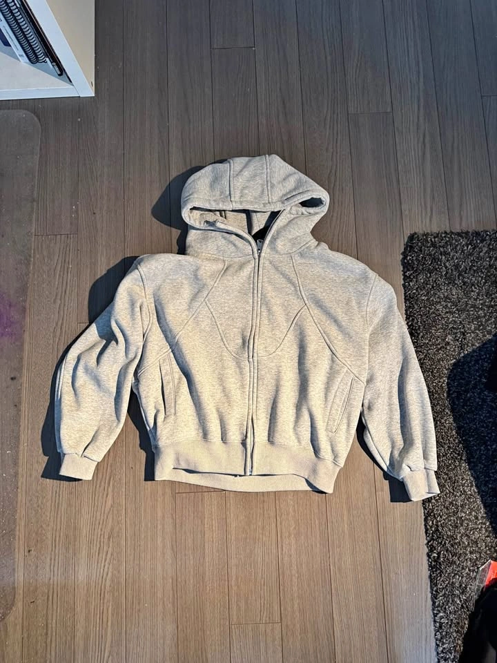 High zip cropped grey hoodie (small)