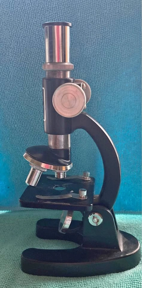 Vintage Sears 45-90-180 Power Microscope