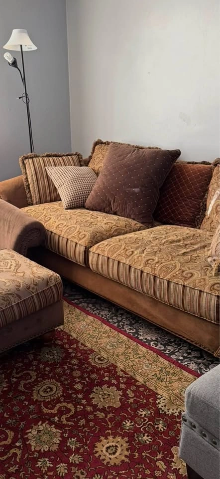 Paisley Couch and Ottoman Set - photo 3