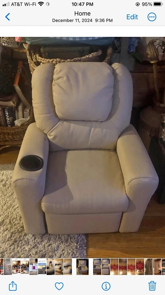 Kiddie reclining chair