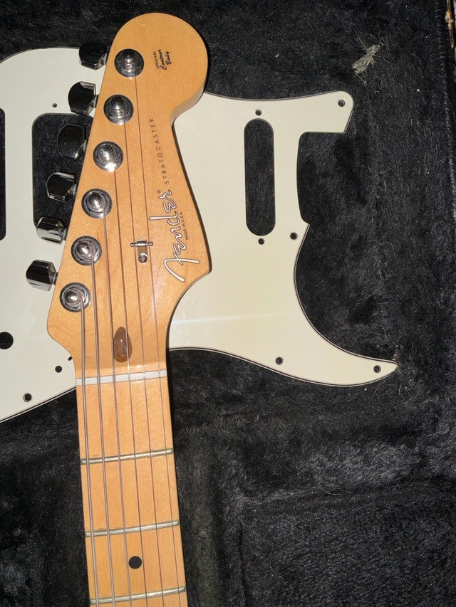 Fender HSS Stratocaster 2010/2011 *Made in USA* - photo 2