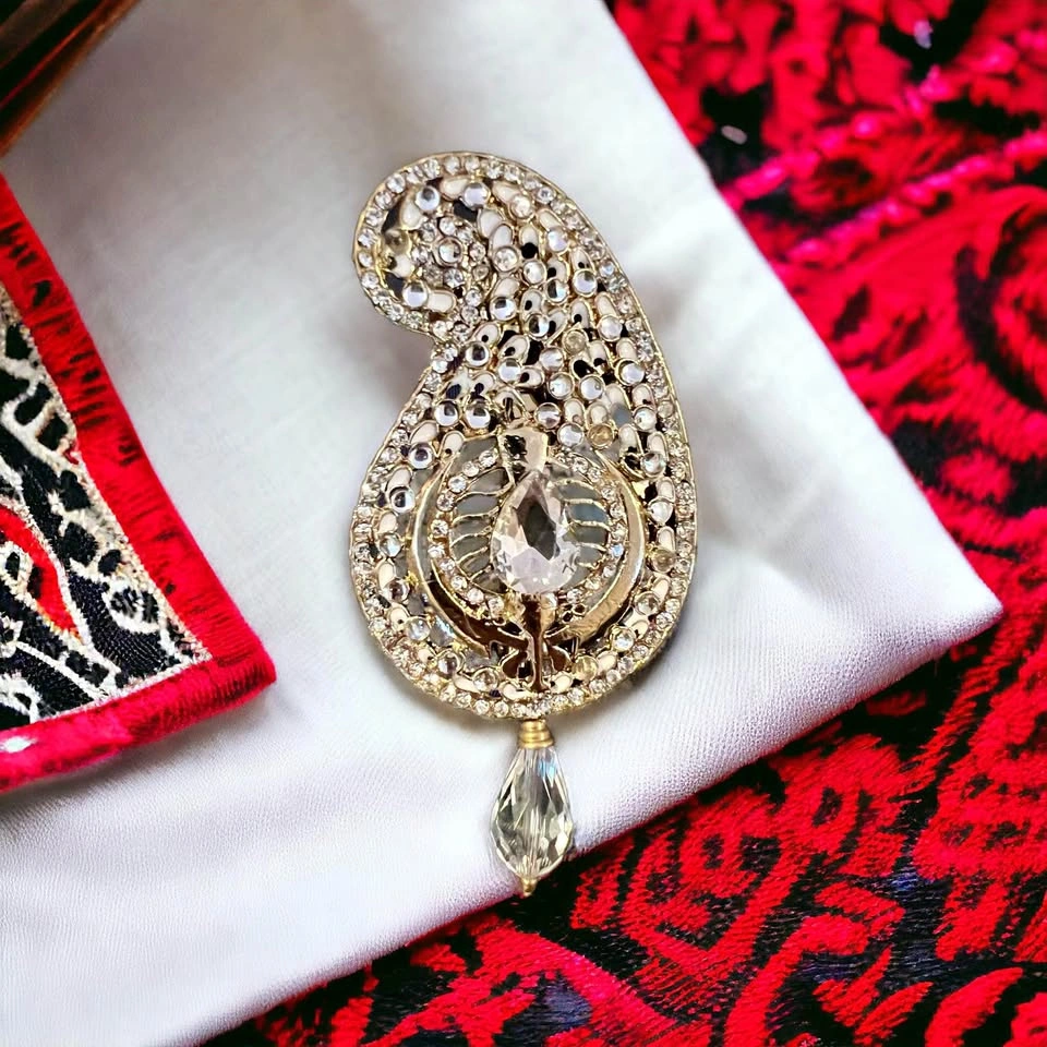 Kalgi Brooch with Khanda design for Turban Pagg Sikh wedding
