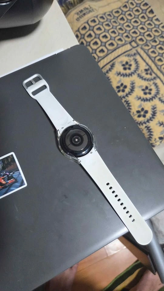 Samsung Galaxy watch 4 - photo 3