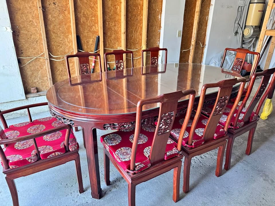 Chinese Rosewood Dining Table and 8 Chairs Set