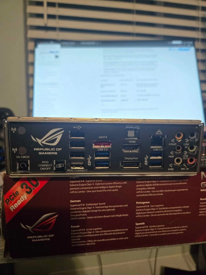 ASUS ROG Maximus V Gene Z77 Motherboard + i7-3770 CPU Combo - photo 4