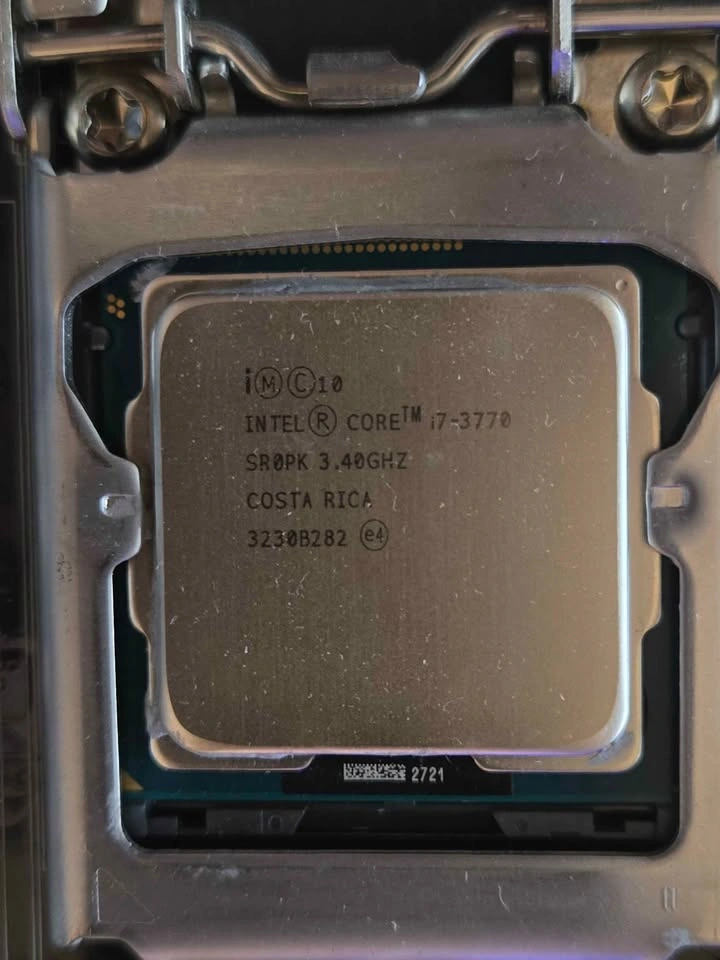 ASUS ROG Maximus V Gene Z77 Motherboard + i7-3770 CPU Combo - photo 5