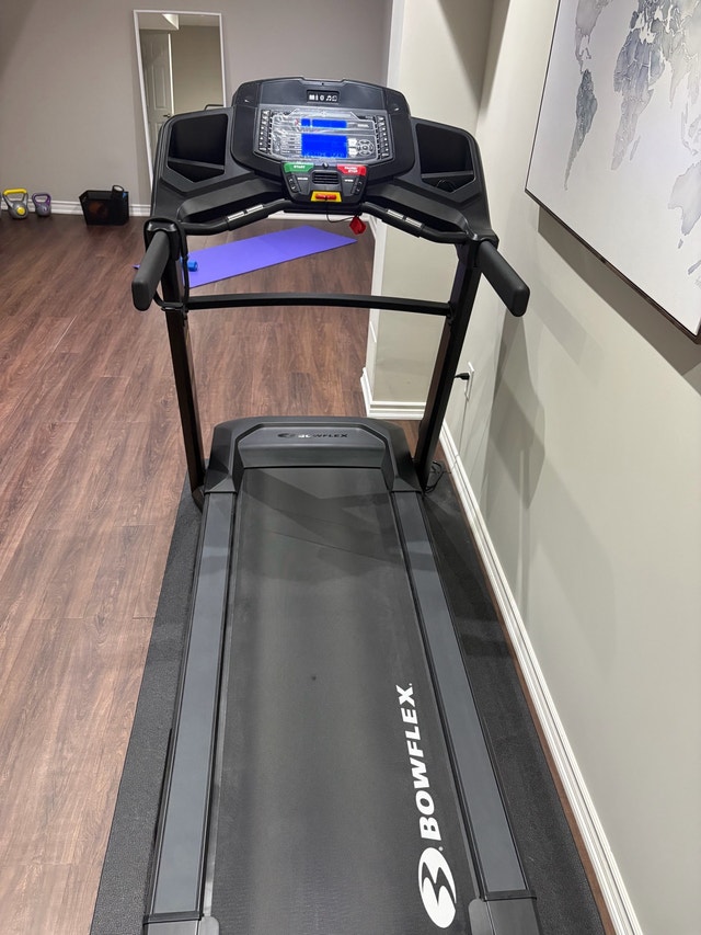 Treadmill BowFlex - like new condition! - photo 3