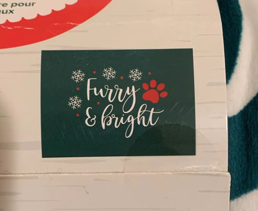 Merry & Bright Cozy Pet Blanket - photo 4