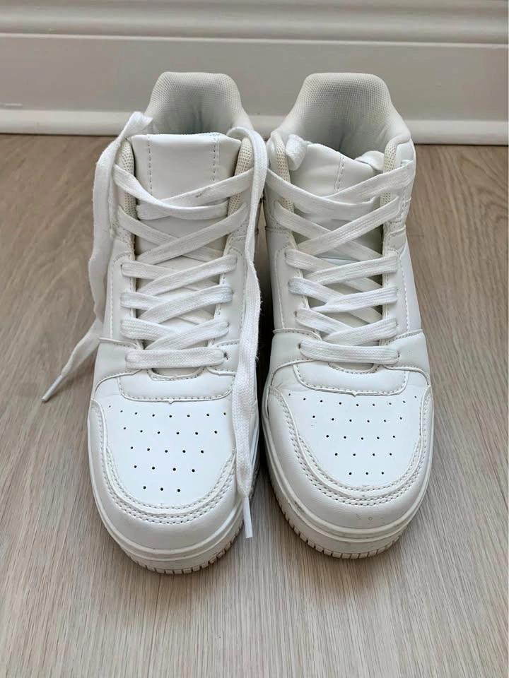 Steve Madden White High-Top Sneakers