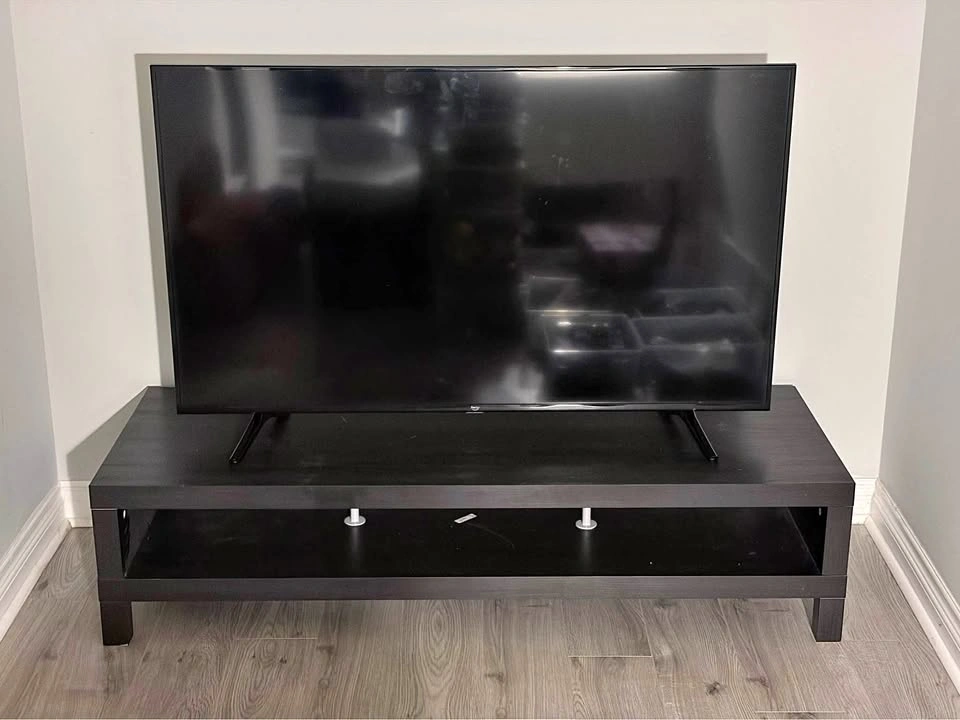 Fire TV 55 inch with Tv stand