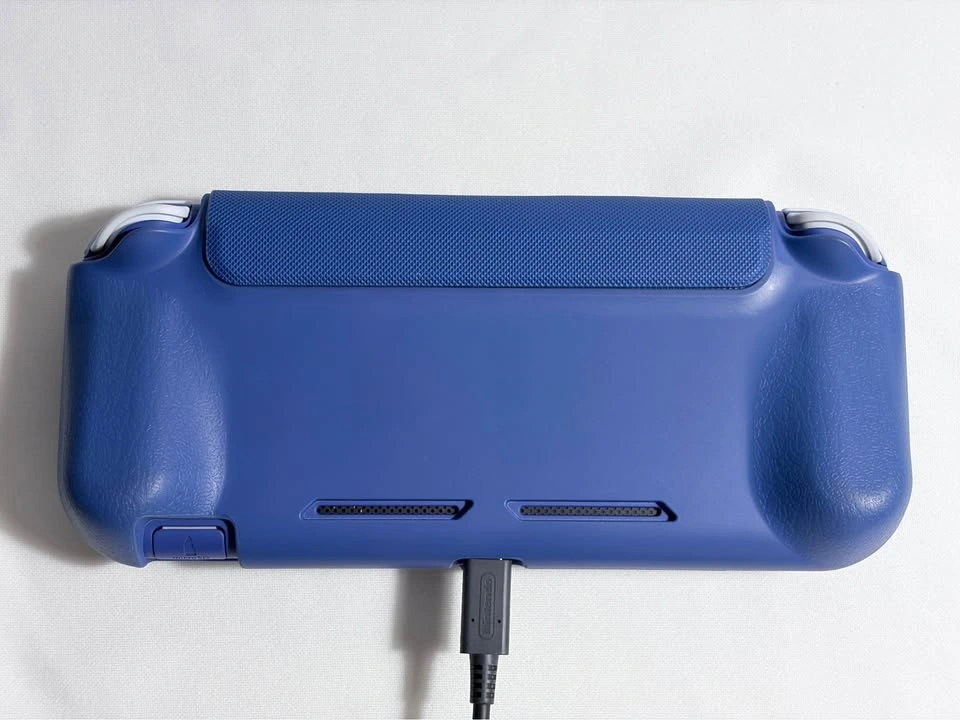 Nintendo Switch lite - photo 3