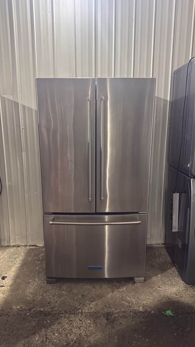 36 inch Refrigerator in good condition