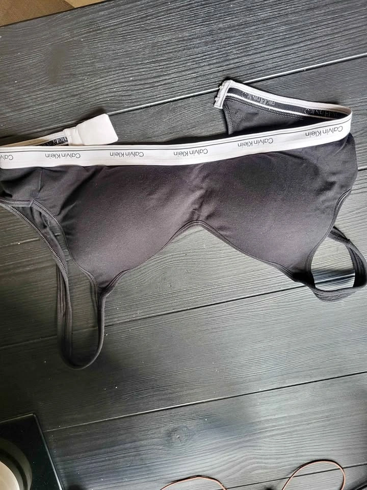 Calvin Klein bra size large