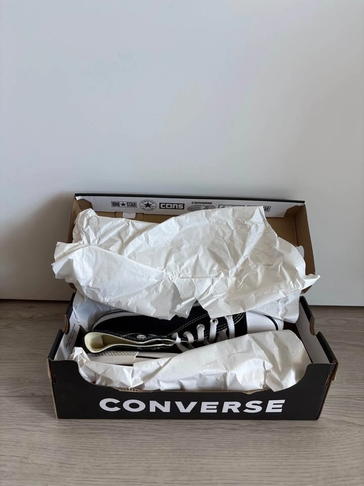 Brand New Converse Chuck Taylor All Star High Top Sneakers US W9 - photo 5