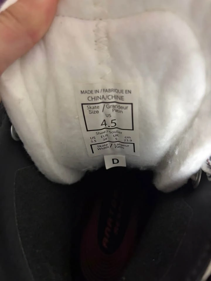 CCM JetSpeed FT370 Ice Hockey Skates - size 38 - photo 4